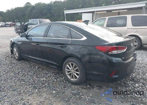 2018 Hyundai Sonata Se z USA, uszkodzony, nr VIN 5NPE24AF9JH714840